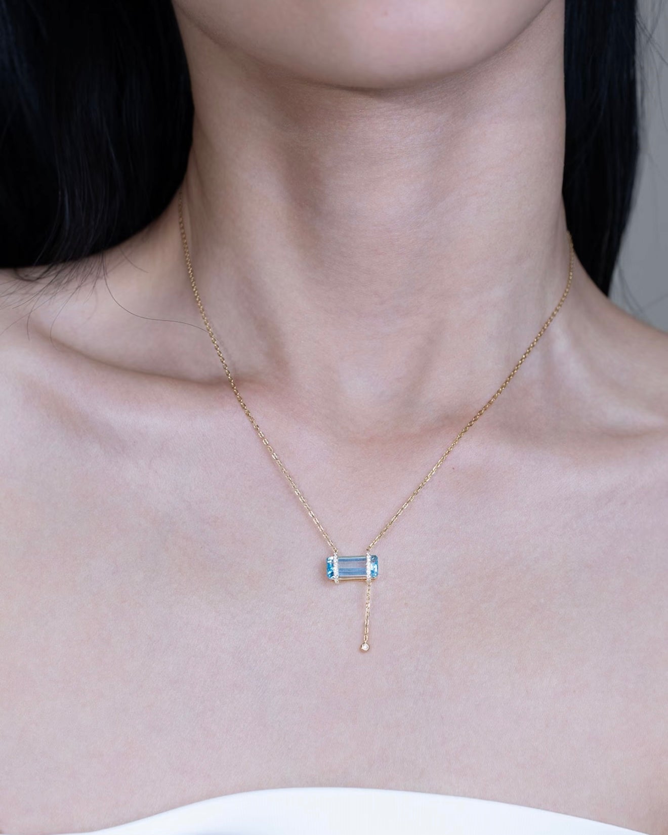 ELSA NECKLACE