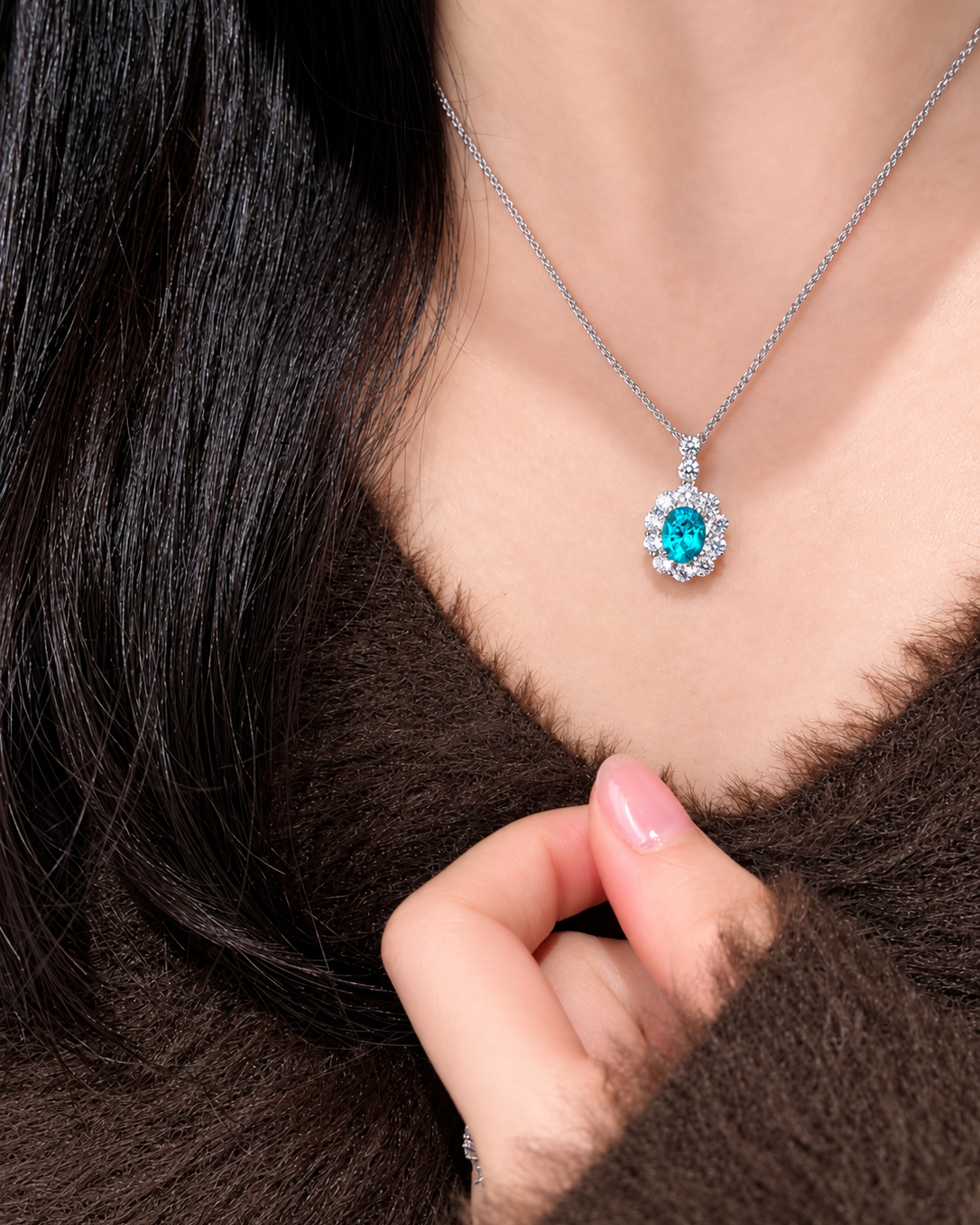 Paraiba Halo Necklace
