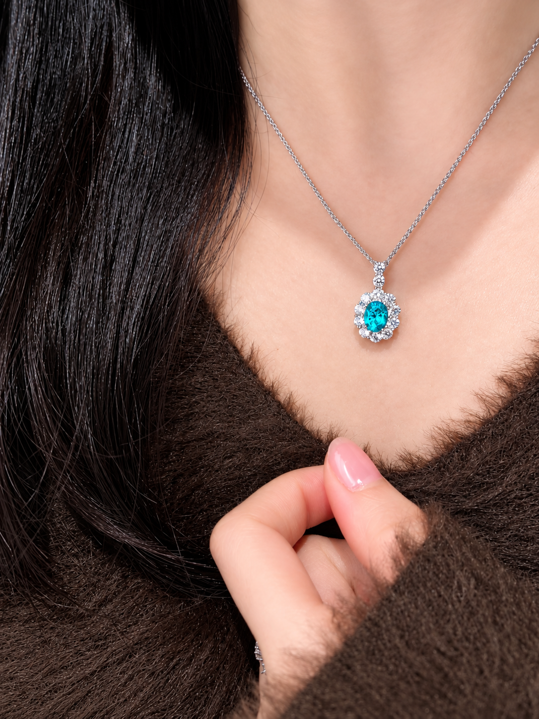 Paraiba Halo Necklace