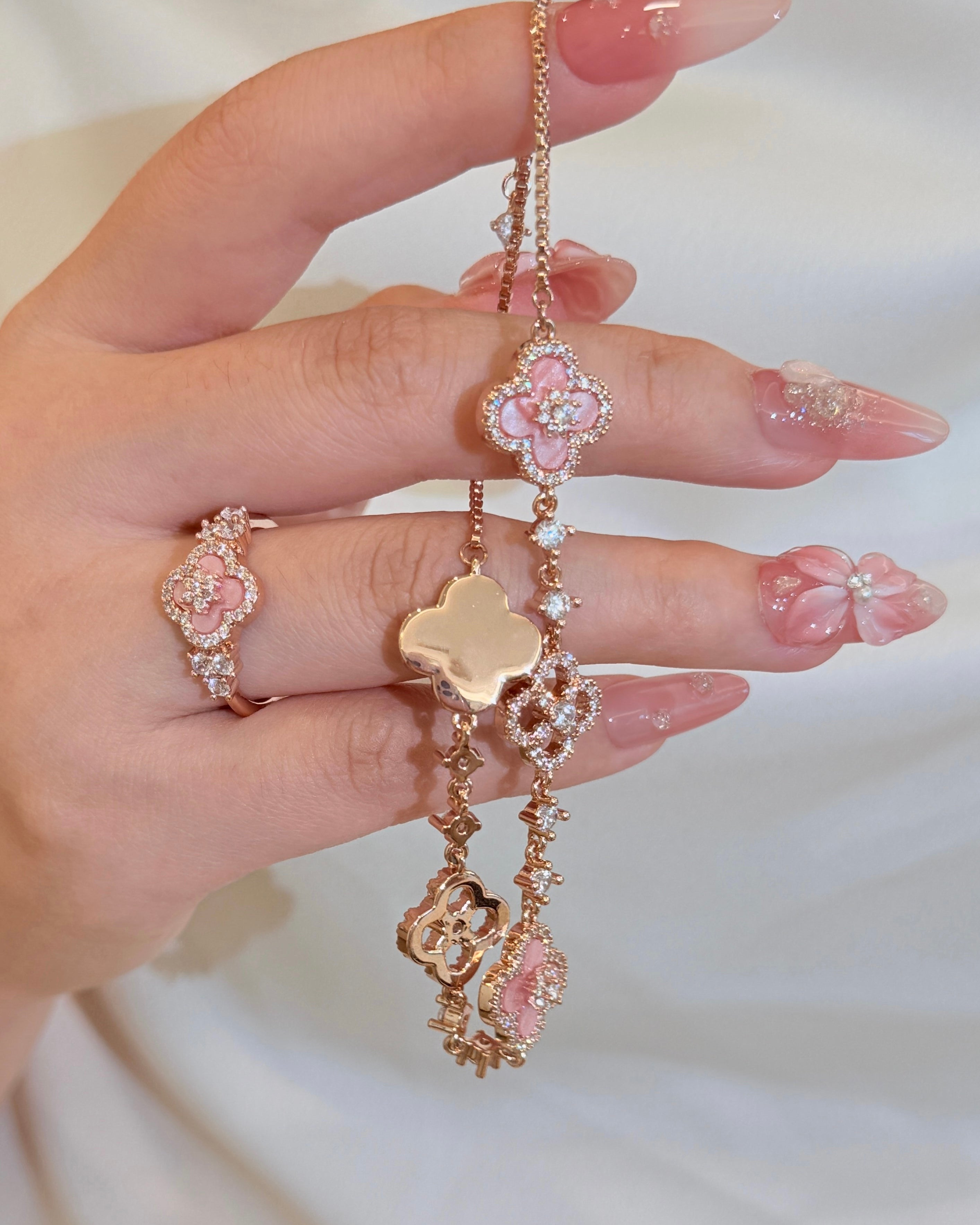 Sakura Cleef Bracelet