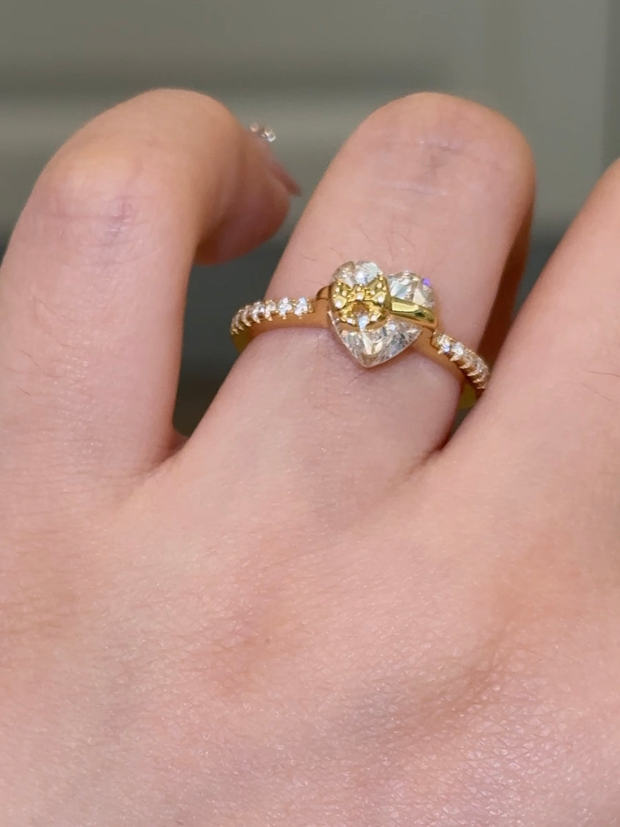 Gold Bow Heart Ring