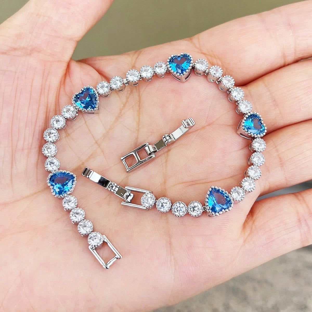 Heart Bracelet – CHAMBERY