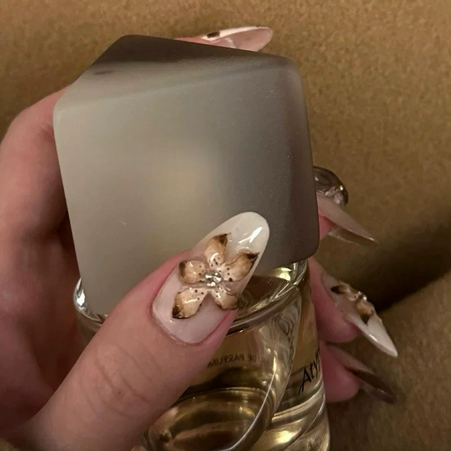 Amber Iris Nails