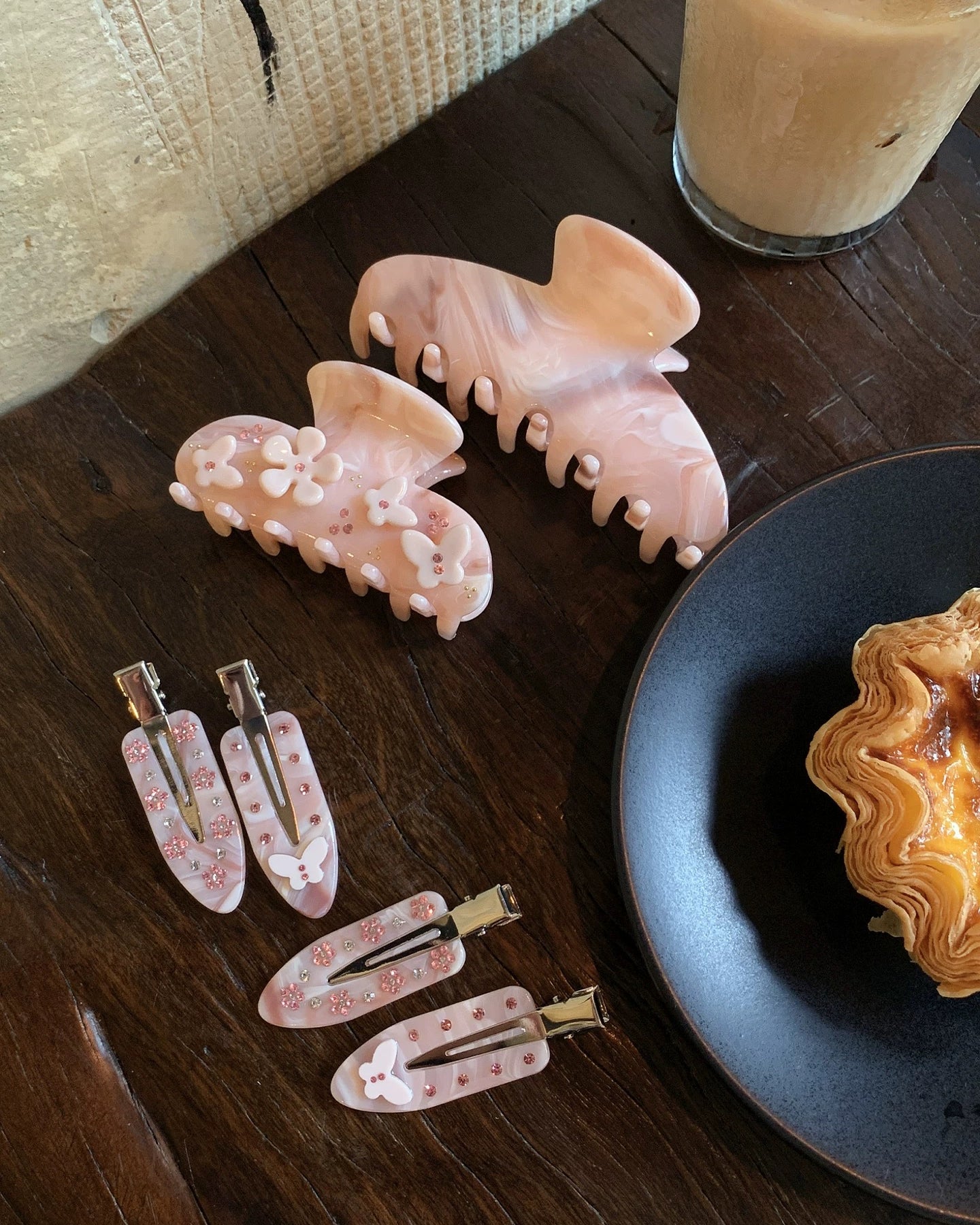 PINKBERRY CLAW CLIP