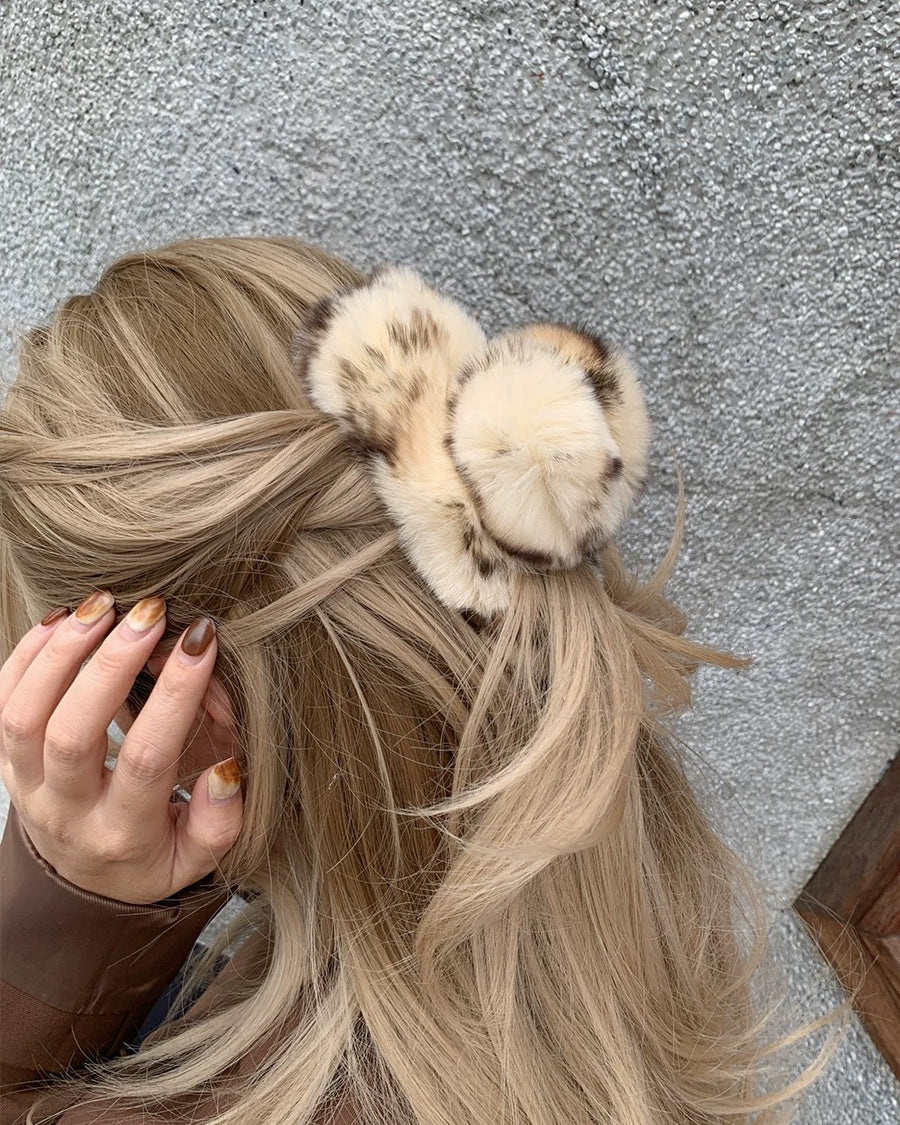 Furry Claw Clip