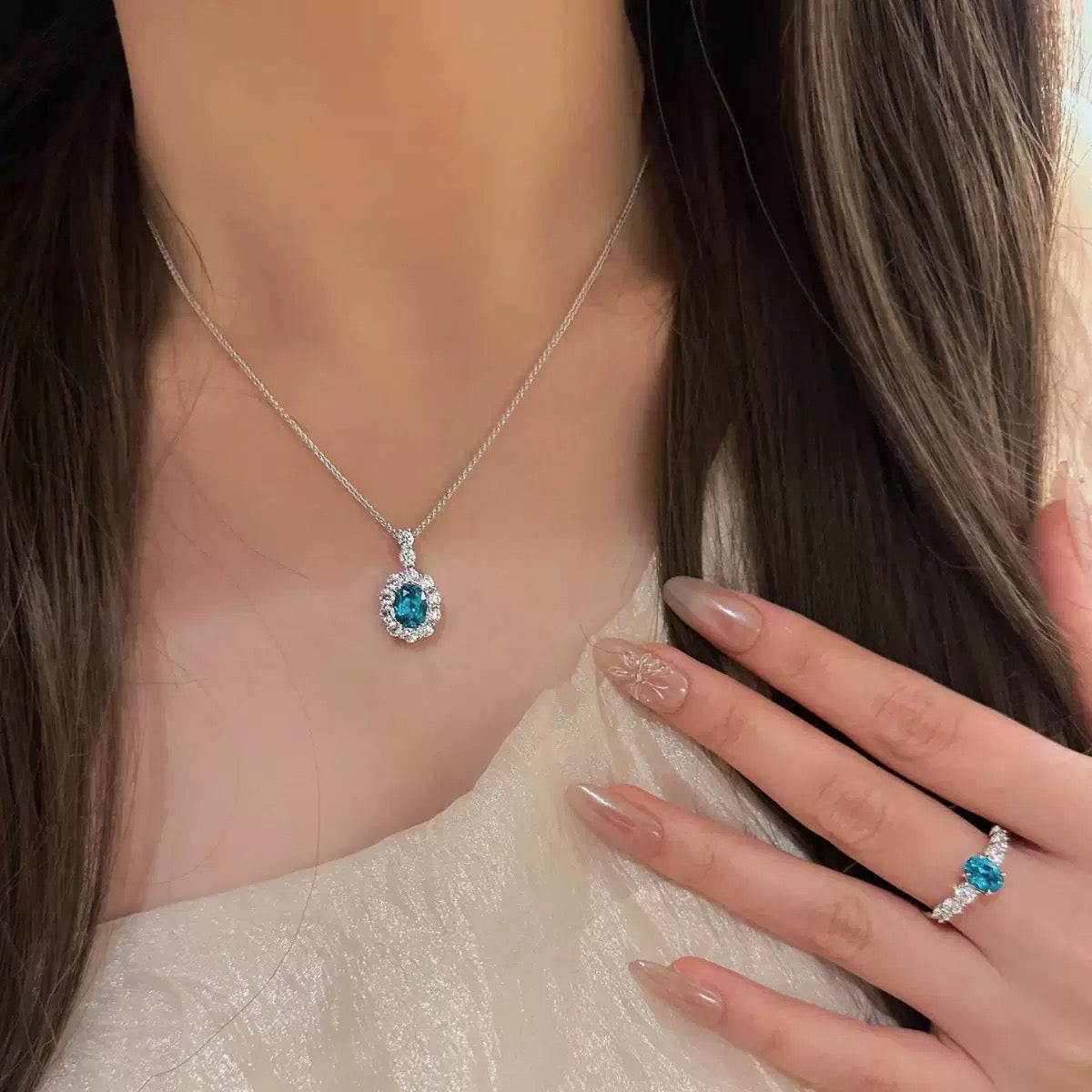 Paraiba Halo Necklace