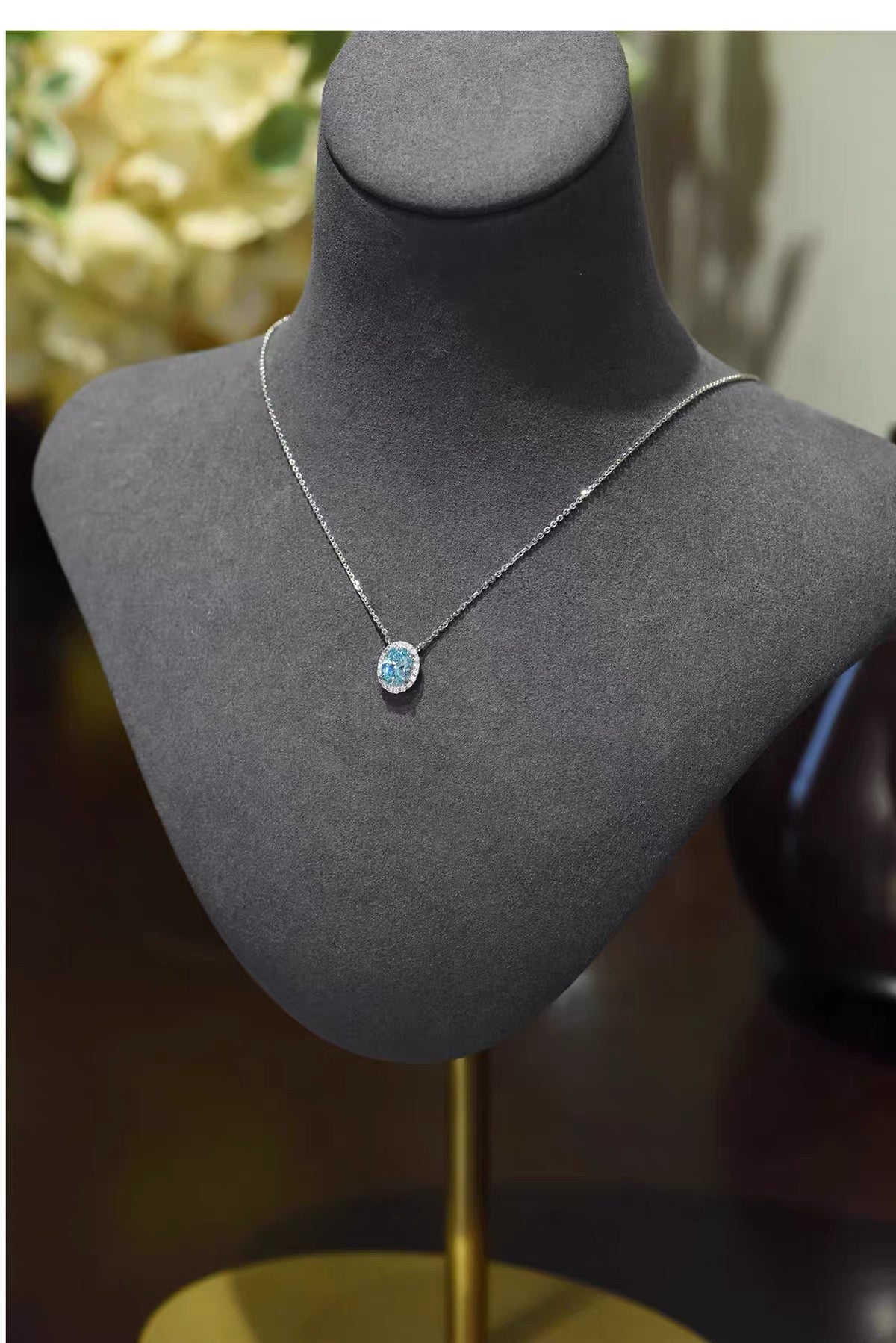 Elotive Blue Oval-Shaped Necklace Set