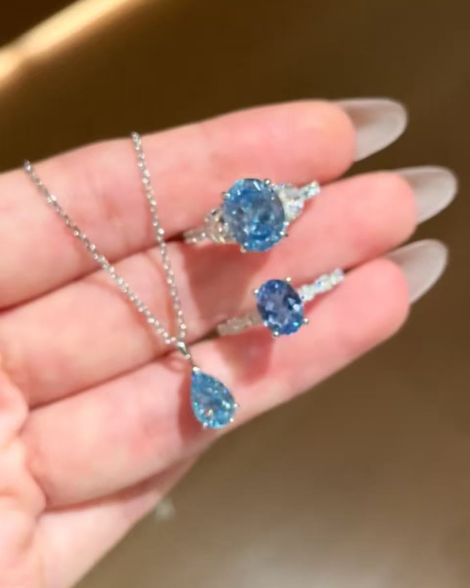 2.0ct Icy Blue D Teardrop Necklace