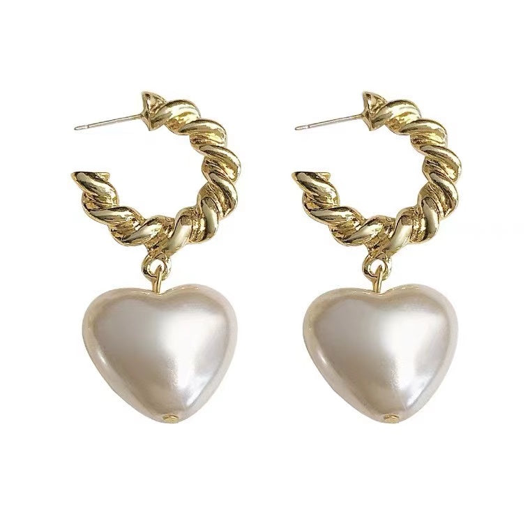 Heart-shaped Pearl Pendant Drop Earrings