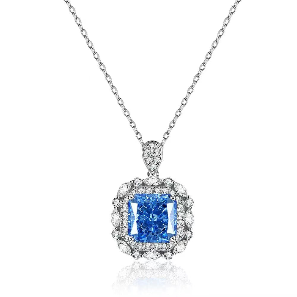 TOPAZ NECKALCE